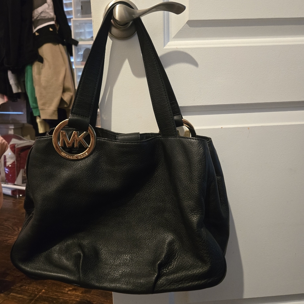 Michael Kors Black Tote - Picture 2 of 6